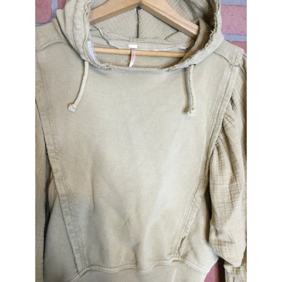 Free People Love Letter Hoodie Cropped Knit Top Sweatshirt Pullover Tan SZ S - Picture 4 of 7